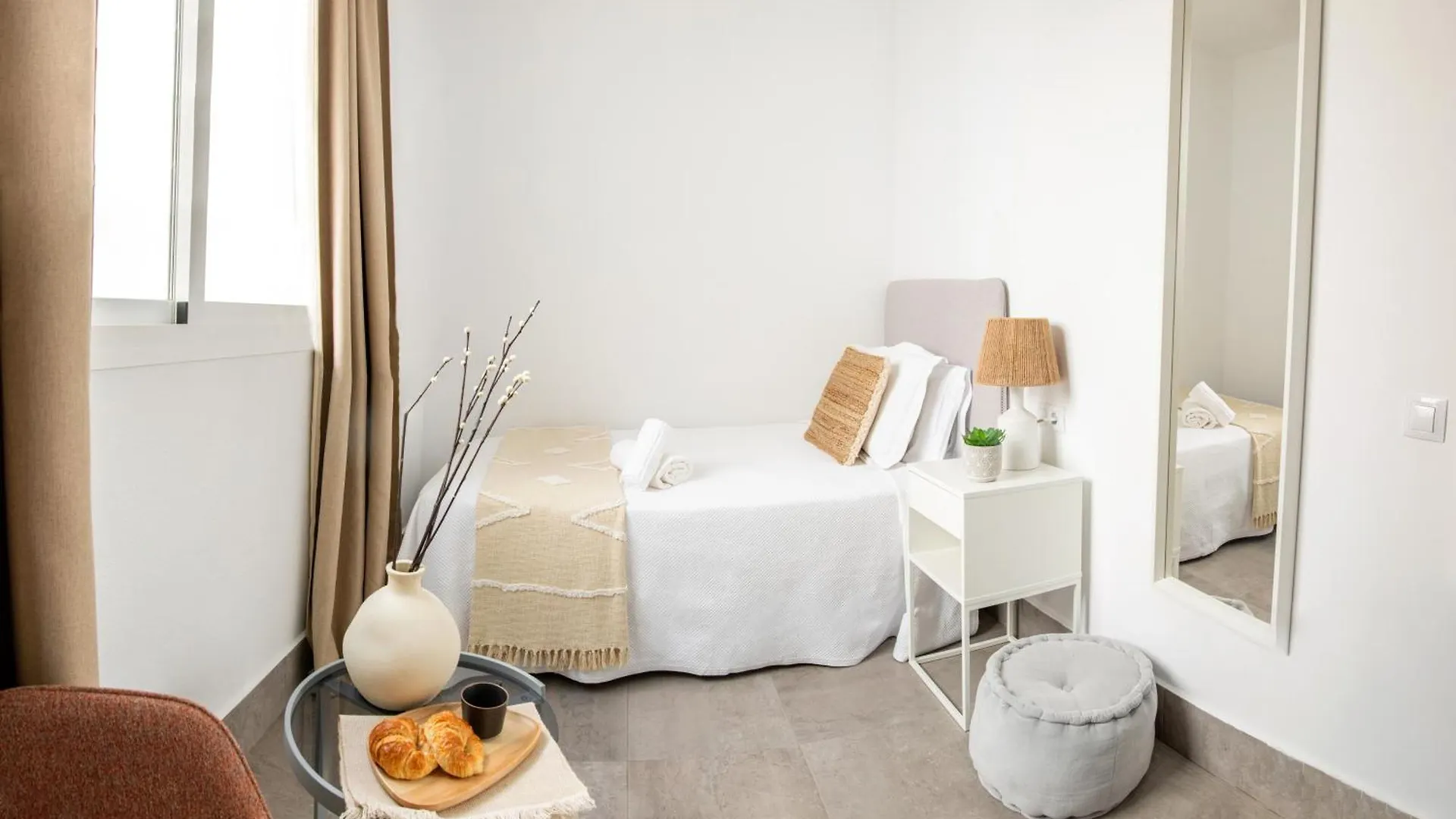 Apartment Apartamentos Casa Macias Cadiz Spain